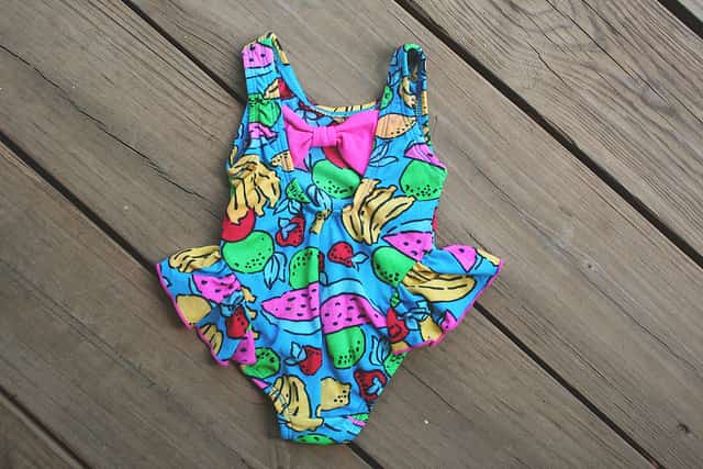 kislány fürdőruha